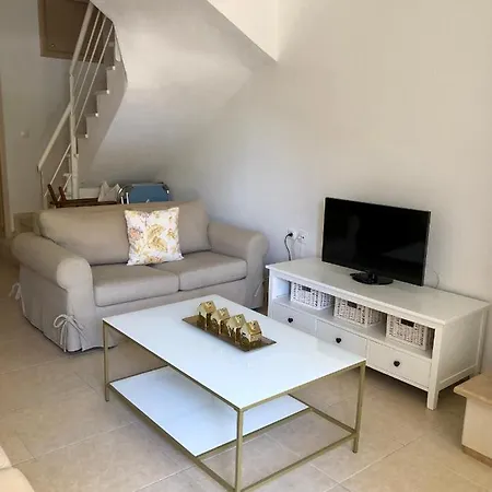 F & B Summer Collection - Christiana's House Hébergement de vacances Nikiti (Sithonia)
