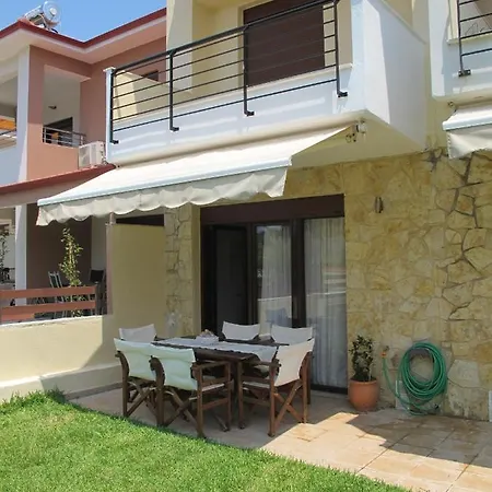 F & B Summer Collection - Christiana's House Hébergement de vacances Nikiti (Sithonia)